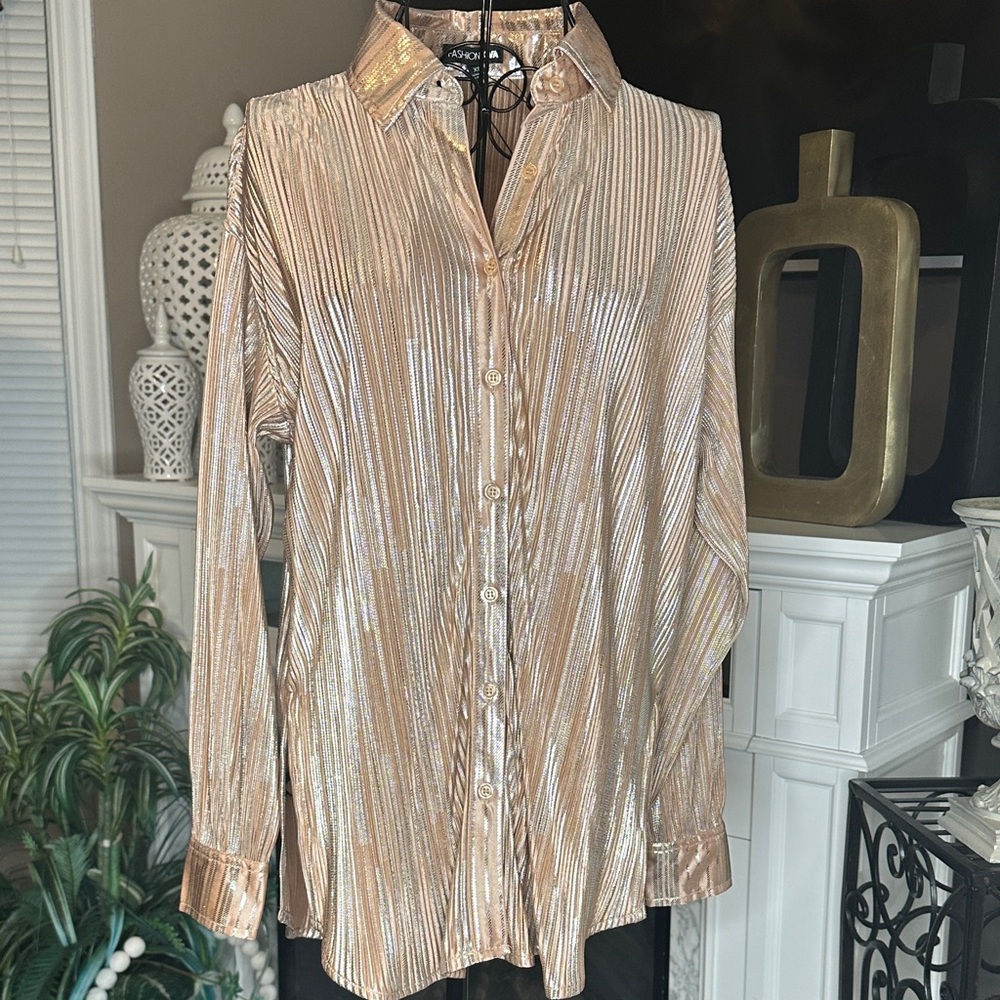 Fashion Nova Metallic Gold Button-Down Shirt